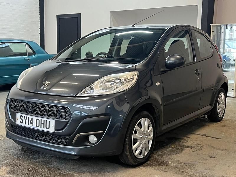 Used Peugeot 107 Active 68 HP (50 kW) 2014 Grey Hatchback