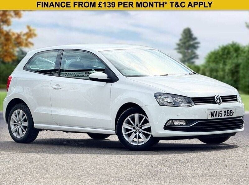 White Used 2015 VW Polo SE Hatchback | £6,850 (Fair price) - Image 1/4