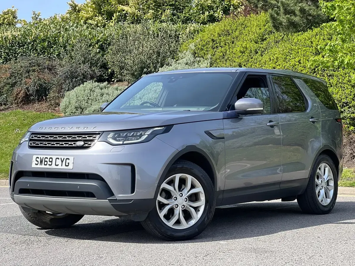 Used Land Rover Discovery SE 2019 Grey SUV