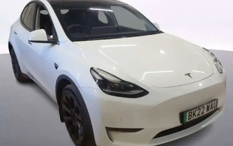 Used Tesla Model Y Long Range AWD 286 kW (389 HP) 2025 SUV
