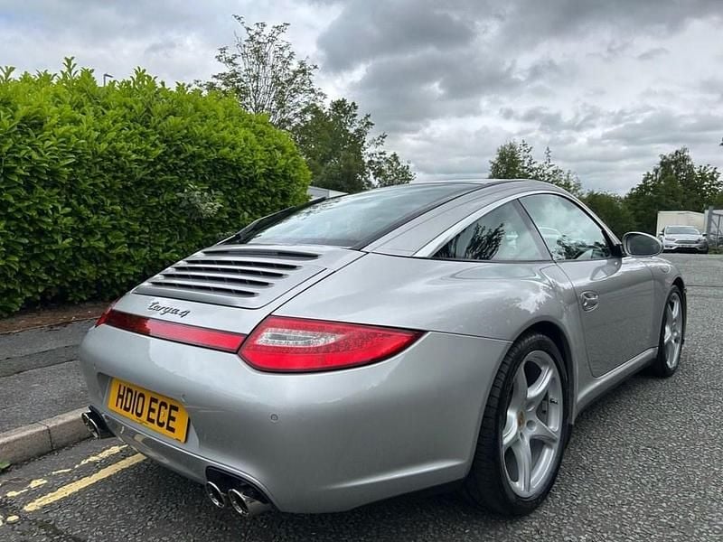 Used Porsche 997 345 HP (253 kW) 2010 Silver Coupe