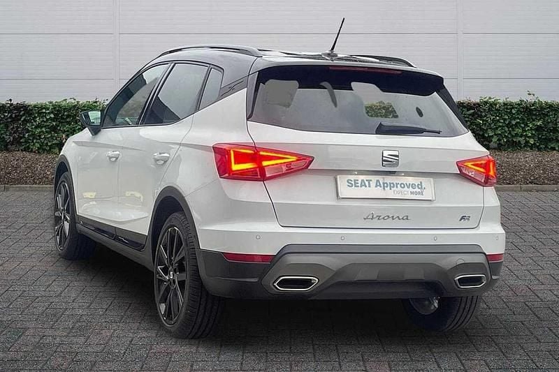 New Seat Arona Black Edition 113 HP (83 kW) 2025 Glacial white SUV