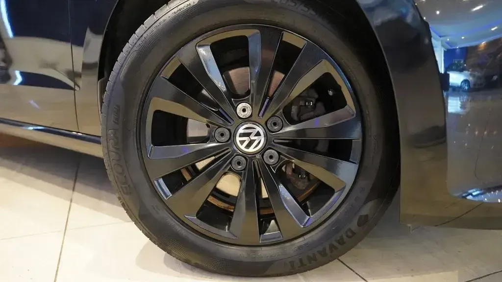 Used VW Golf Sportsvan SE 110 HP (80 kW) 2016 Black MPV