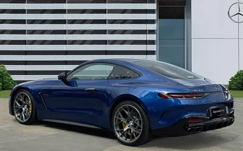 Used Mercedes AMG GT Premium Plus 585 HP (430 kW) 2025 Blue Coupe