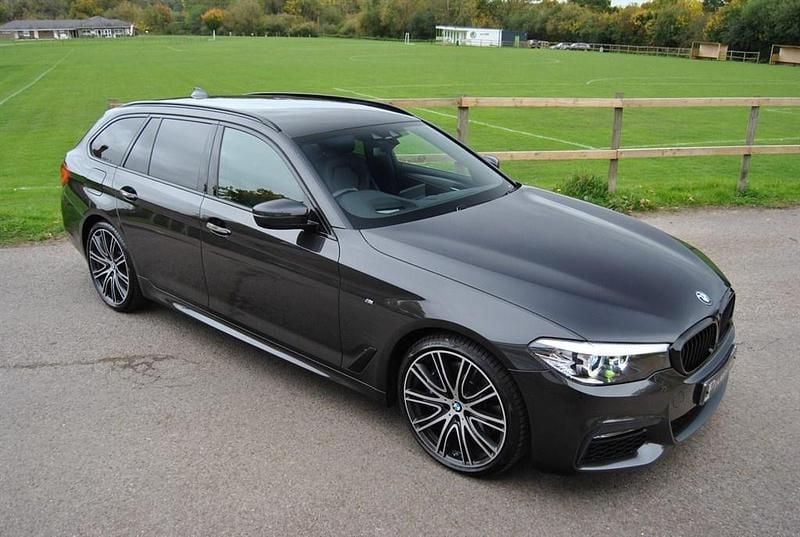 Grey Used 2018 BMW 540 M Sport Estate | £31,990 (Expensive) - Image 1/4