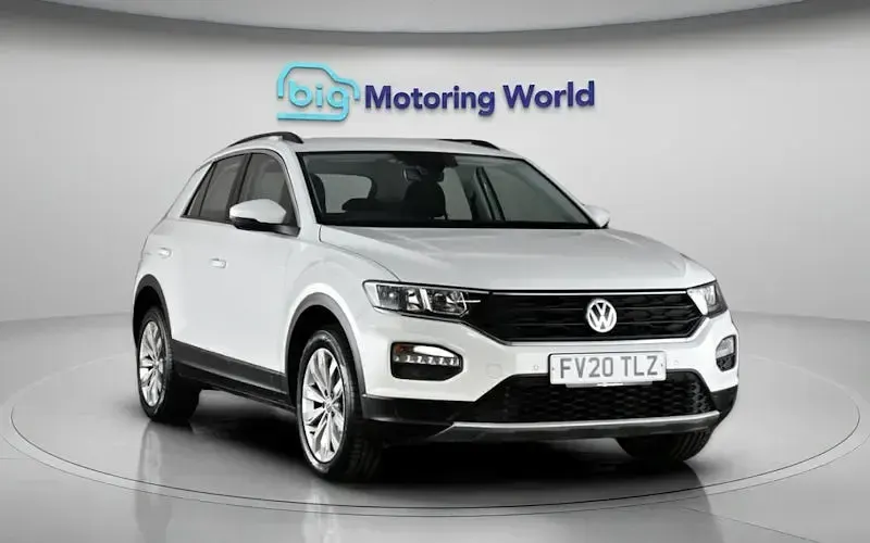 Used VW T-Roc SE 116 HP (85 kW) 2020 White SUV