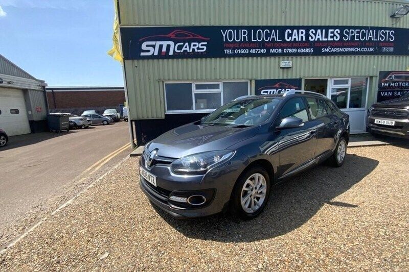 Used 2015 Renault Mégane III Dynamique Estate | £3,995 (Fair price) - Image 1/1