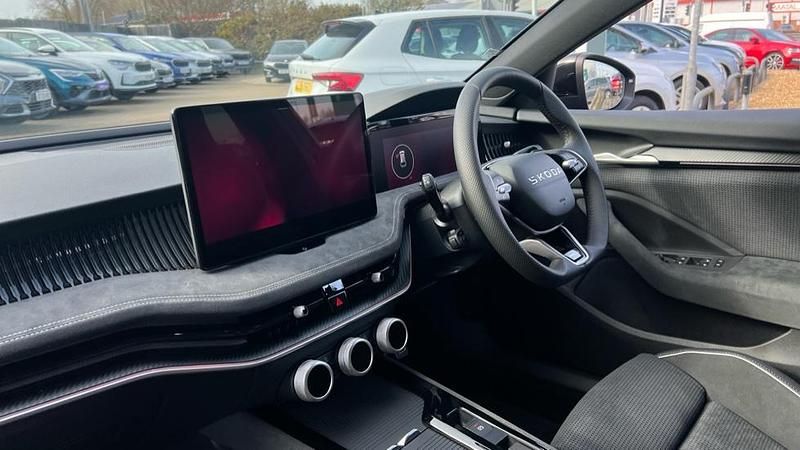 New Skoda Superb SportLine 150 HP (110 kW) 2026 Cobalt blue metallic Estate