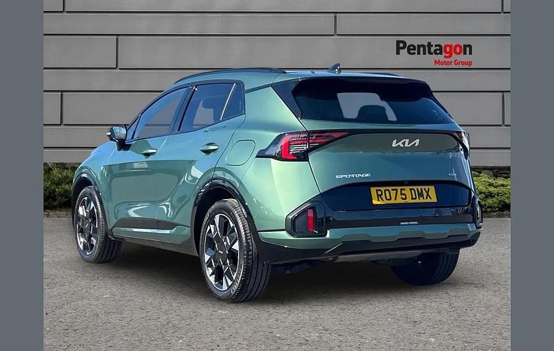 Used Kia Sportage GT-Line S 234 HP (172 kW) 2025 Green SUV