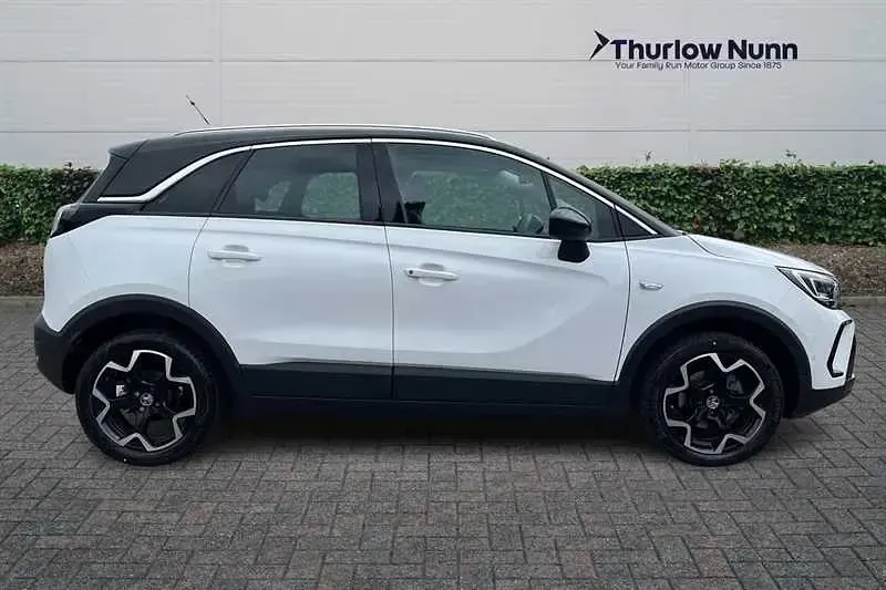 Used Vauxhall Crossland Ultimate 130 HP (95 kW) 2023 White SUV