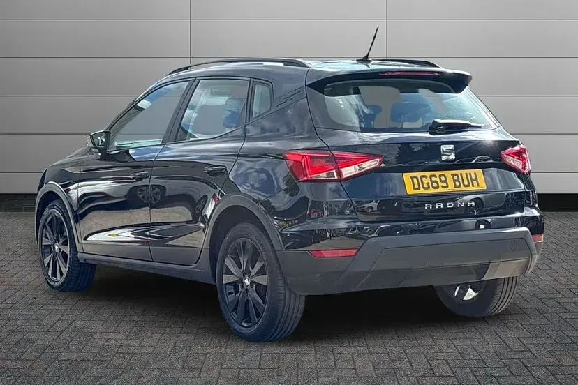 Used Seat Arona SE Technology 95 HP (69 kW) 2019 Black SUV