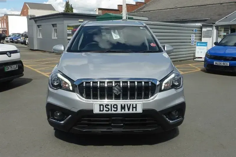 Used Suzuki SX4 S-Cross SZ5 140 HP (102 kW) 2019 Silver SUV