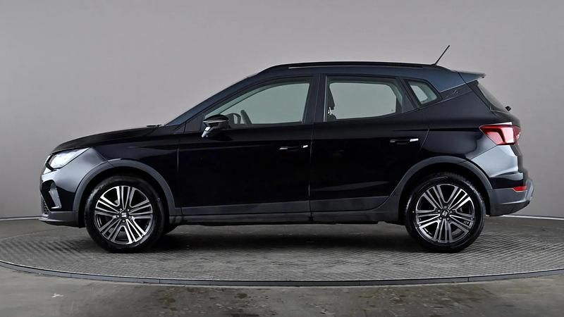 Used Seat Arona SE Technology 110 HP (80 kW) 2023 Black SUV