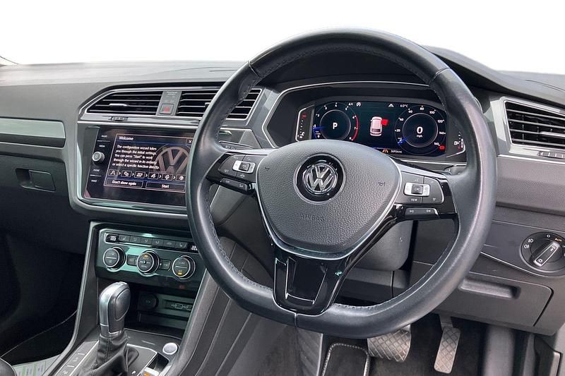 Used VW Tiguan SEL 190 HP (139 kW) 2019 Silver SUV