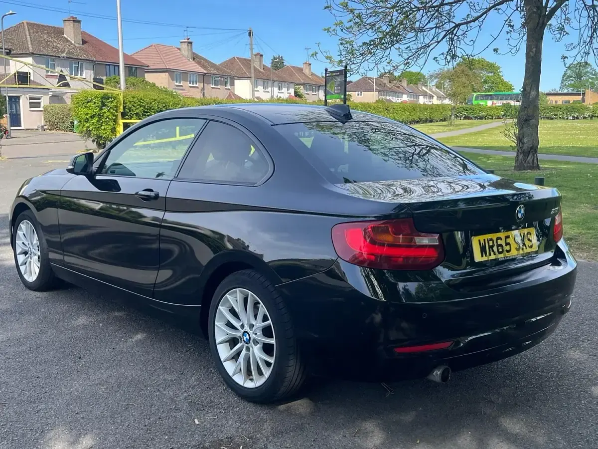 Used BMW 218 Comfort Edition 2015 Black Coupe