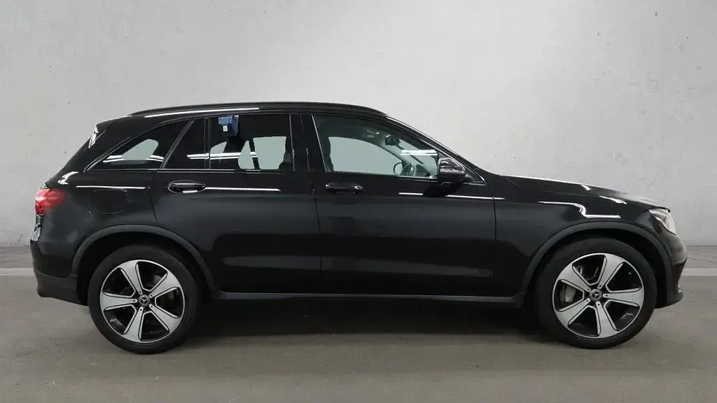 Used Mercedes GLC250 Urban 2019 Black SUV