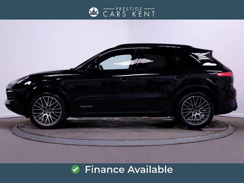 Used Porsche Cayenne Platinum Edition 340 HP (250 kW) 2023 Black SUV