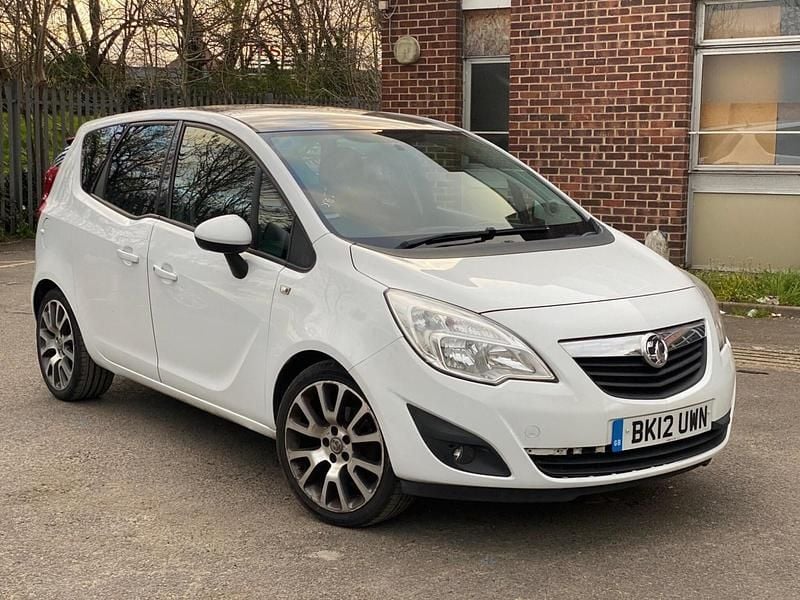 Używany Vauxhall Meriva Edition 100 KM (73 kW) 2012 Biały Minivan