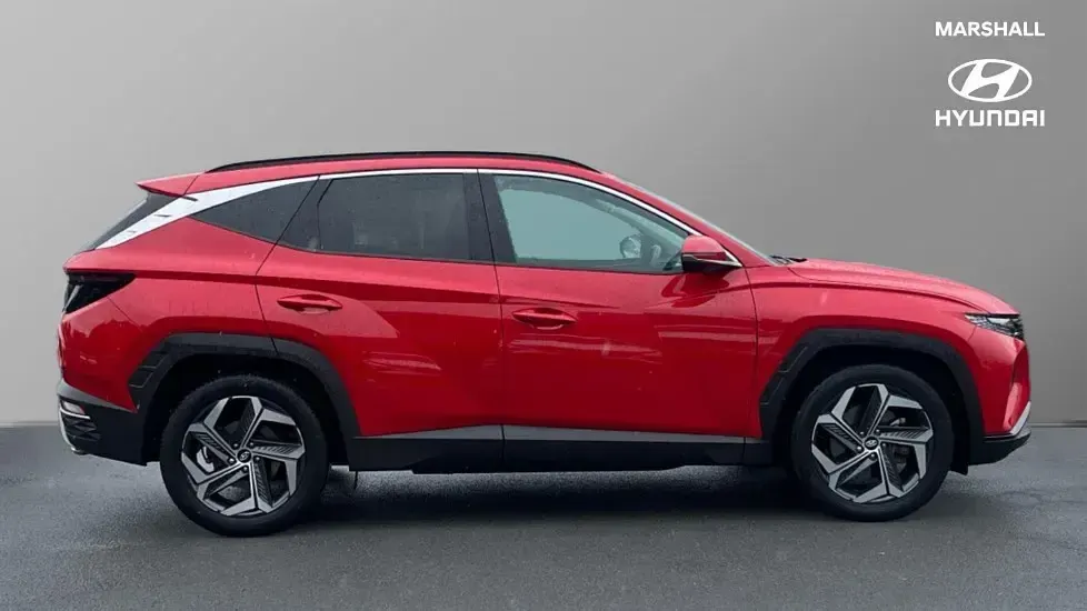 Used Hyundai Tucson Premium 230 HP (169 kW) 2023 Engine red SUV