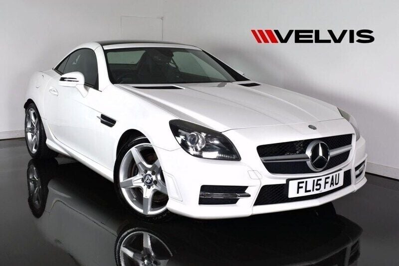 White Used 2015 Mercedes SLK250 AMG Cabriolet | £8,146 (Fair price) - Image 1/4
