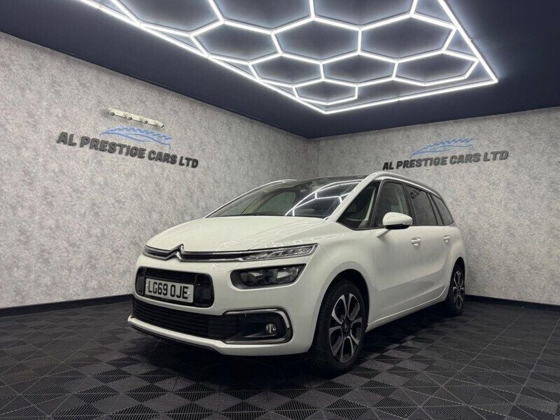 White Used 2019 Citroën Grand C4 Picasso Flair MPV | £14,999 (Fair price) - Image 1/4