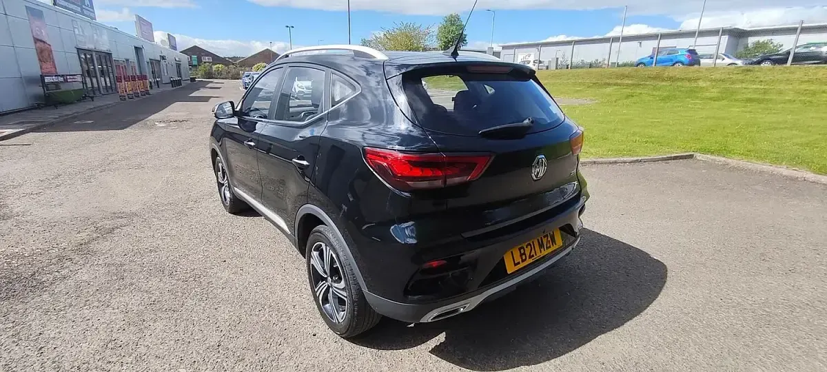 Used MG ZS Excite 106 HP (77 kW) 2021 Black SUV