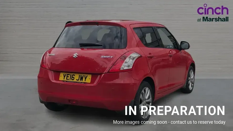 Used Suzuki Swift SZ4 94 HP (69 kW) 2016 Red Hatchback