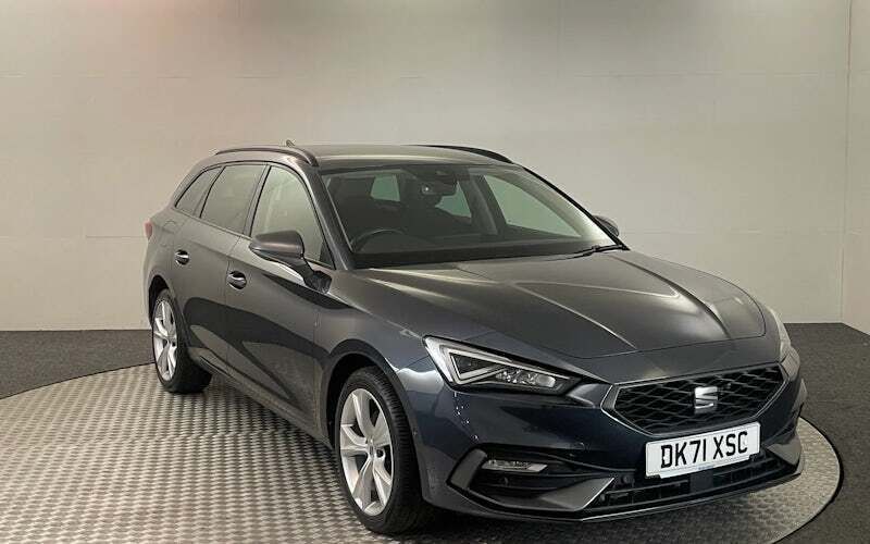 Used 2024 Seat Leon FR Estate | £13,860 (Good price) - Image 1/4