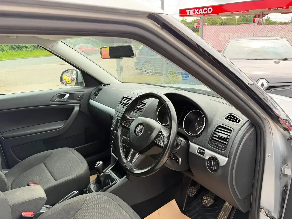 Used Skoda Yeti SE 2014 Silver SUV