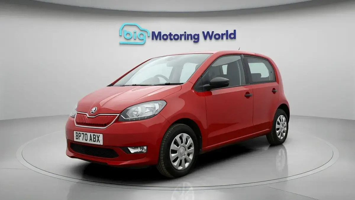 Used Skoda Citigo-e IV SE 61 kW (83 HP) 2020 Red Hatchback