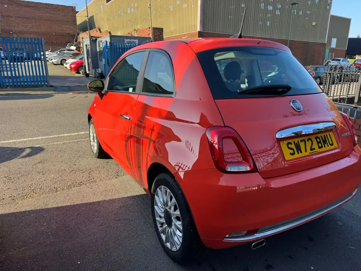 Second-hand Fiat 500 Dolcevita 2022 Portocaliu Hatchback