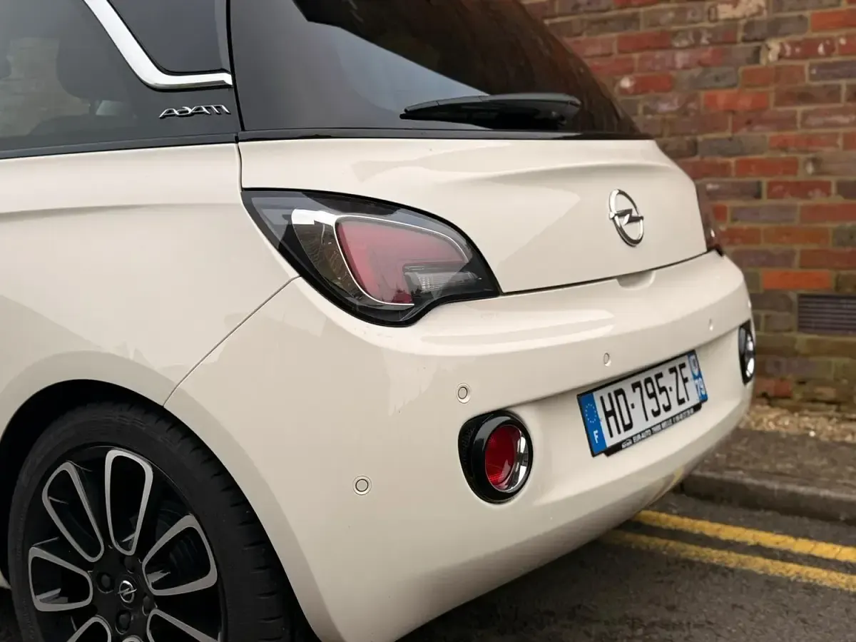 Used Vauxhall Adam drive 2019 White Hatchback