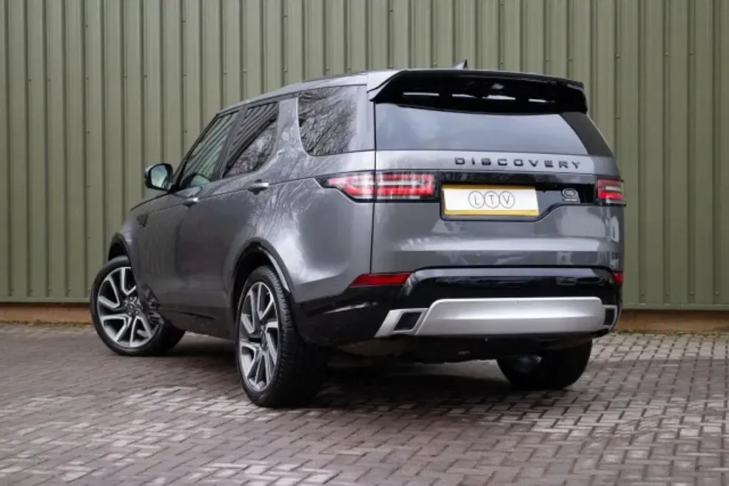Used Land Rover Discovery HSE Luxury 2018 Grey SUV