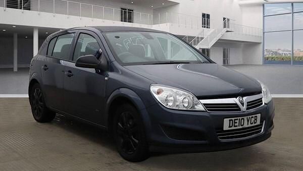 Blue Used 2010 Vauxhall Astra Active Hatchback | £1,795 (Good price) - Image 1/4
