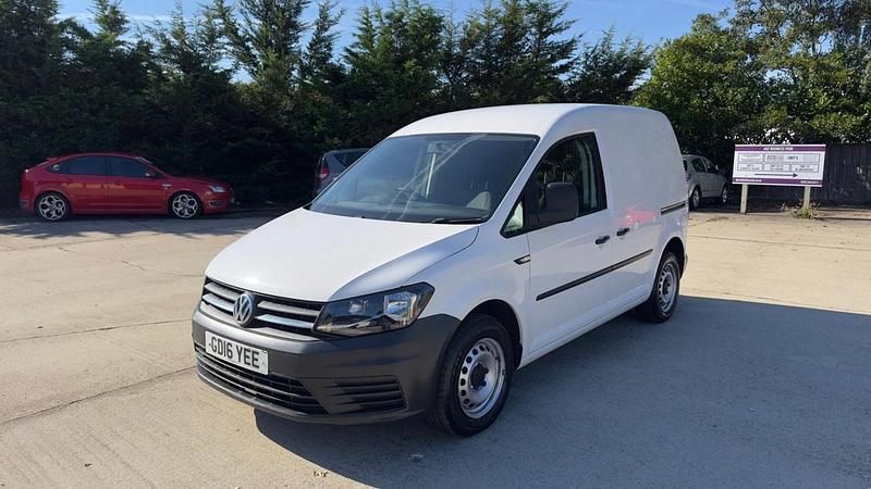 Used VW Caddy Startline 102 HP (75 kW) 2016 White MPV