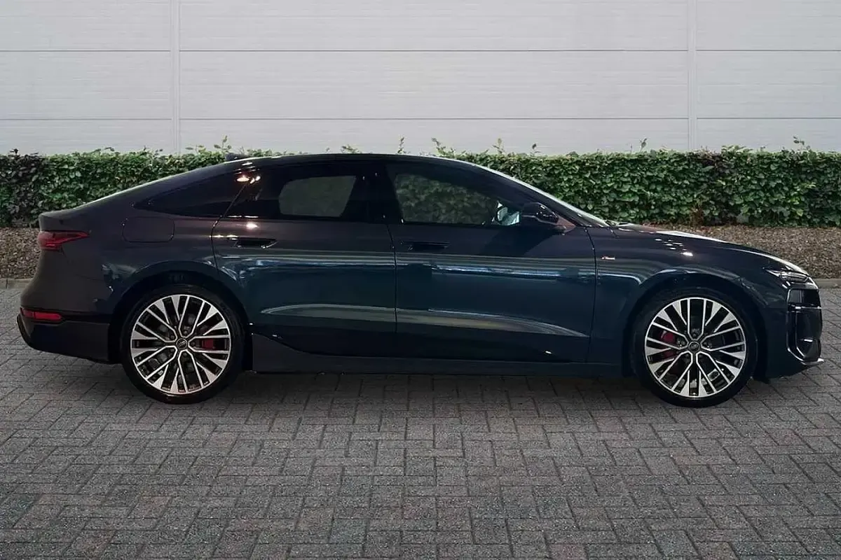 Novo Audi A6 e-tron Performance 269 kW (367 HP) 2025 Azul Carrinha