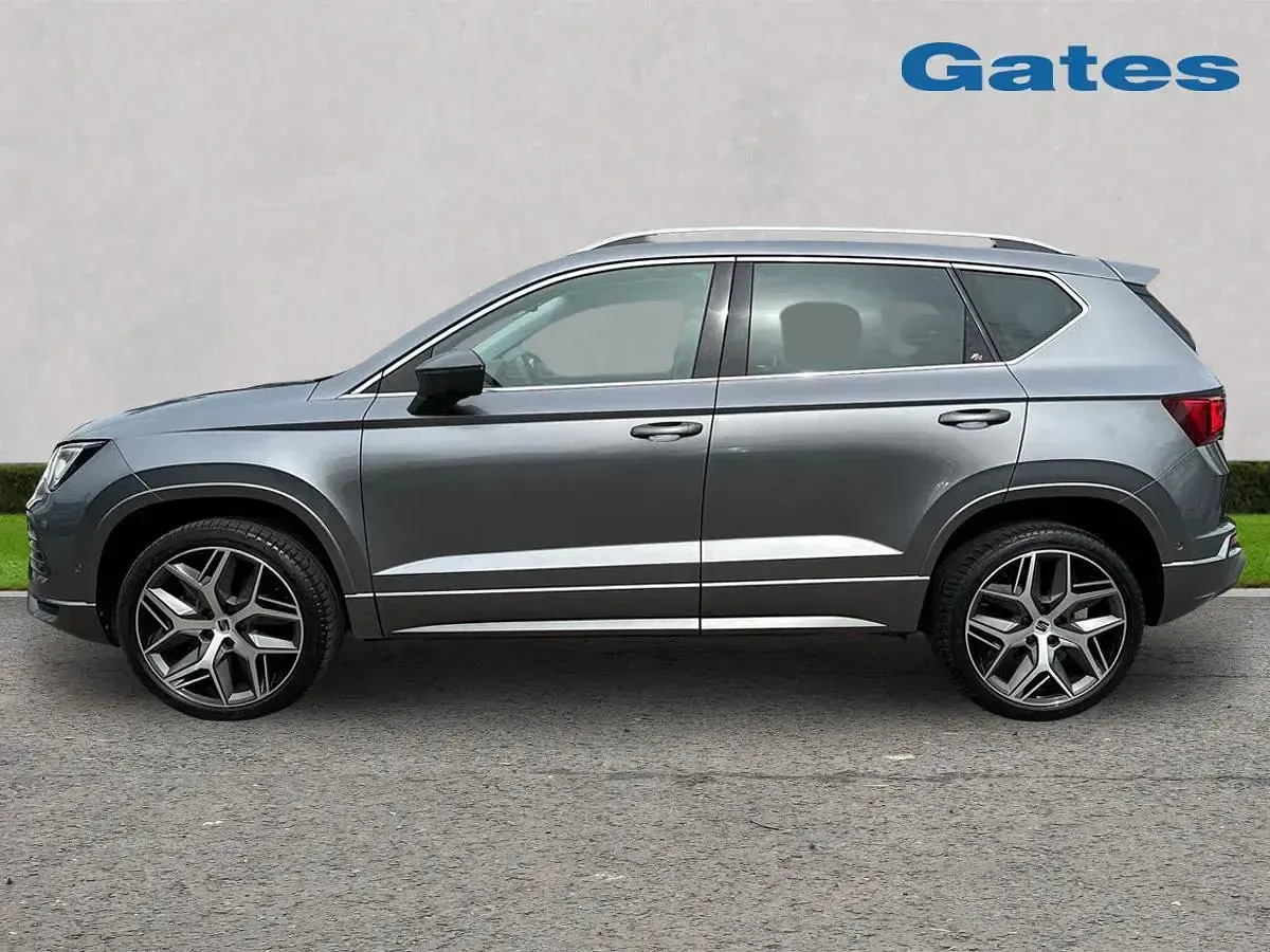 Begagnad Seat Ateca FR Sport 150 HK (110 kW) 2023 Grå SUV