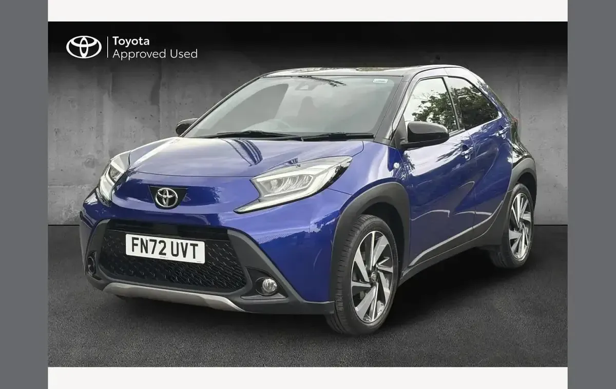 Used Toyota Aygo X 72 HP (52 kW) 2022 Blue SUV