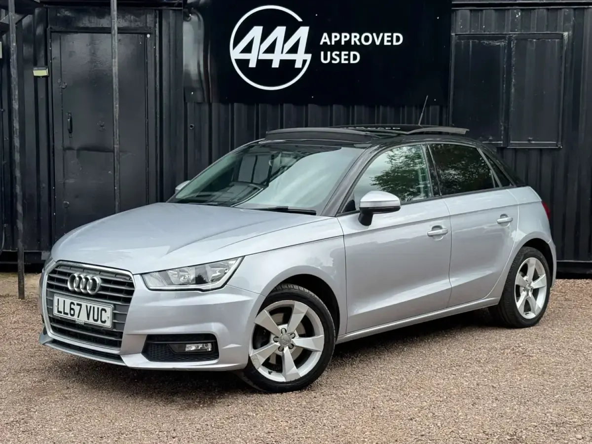 Begagnad Audi A1 Sportback Sport 2017 Silver Halvkombi