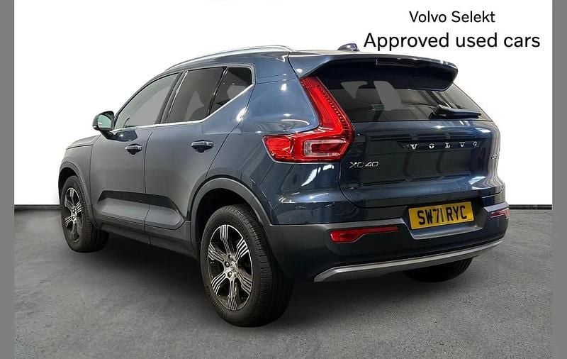 Used Volvo XC40 Inscription 194 HP (142 kW) 2021 Blue SUV
