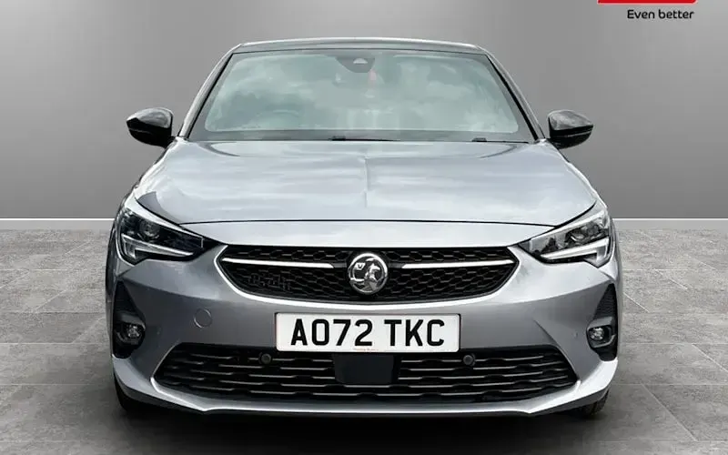 Begagnad Vauxhall Corsa Ultimate 101 HK (74 kW) 2023 Halvkombi