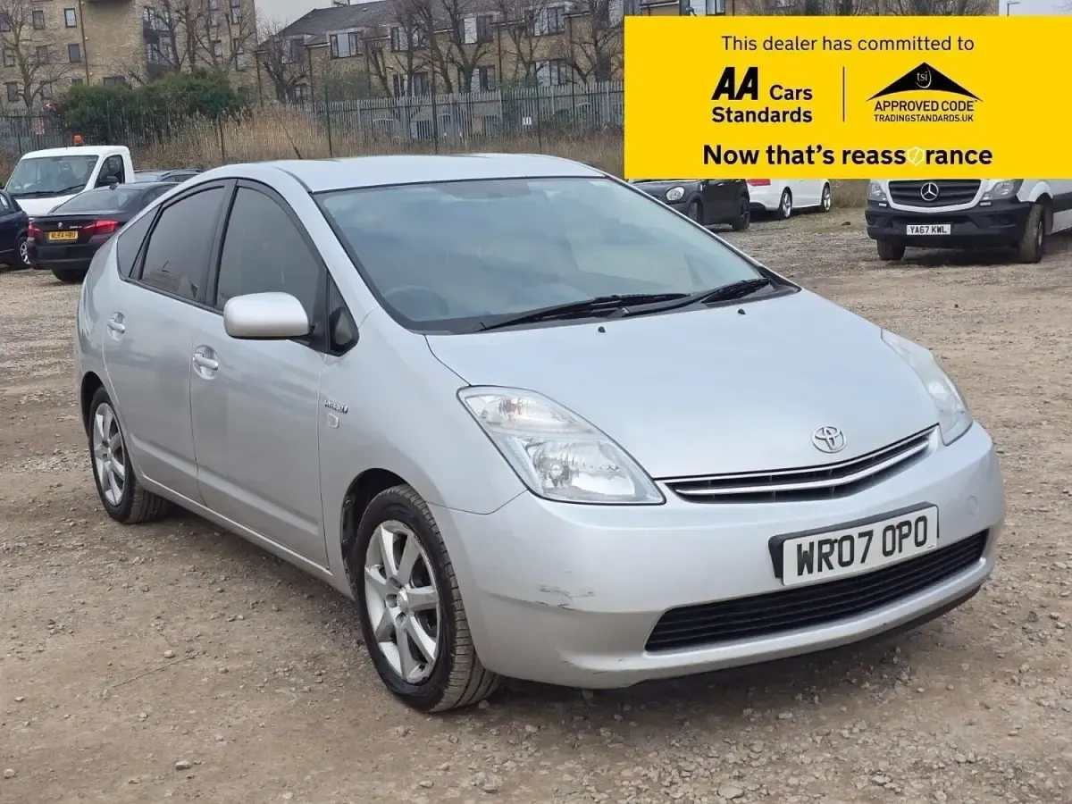 Używany Toyota Prius T3 76 KM (55 kW) 2007 Srebrny Hatchback