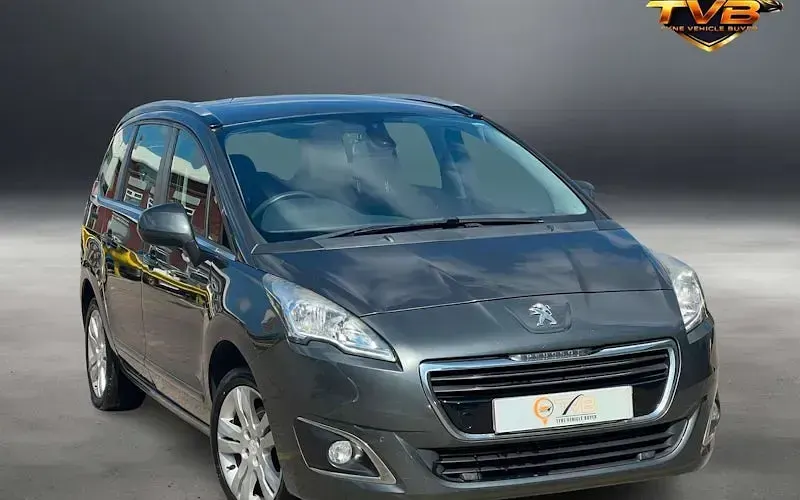 Used Peugeot 5008 Active 120 HP (88 kW) 2016 Estate