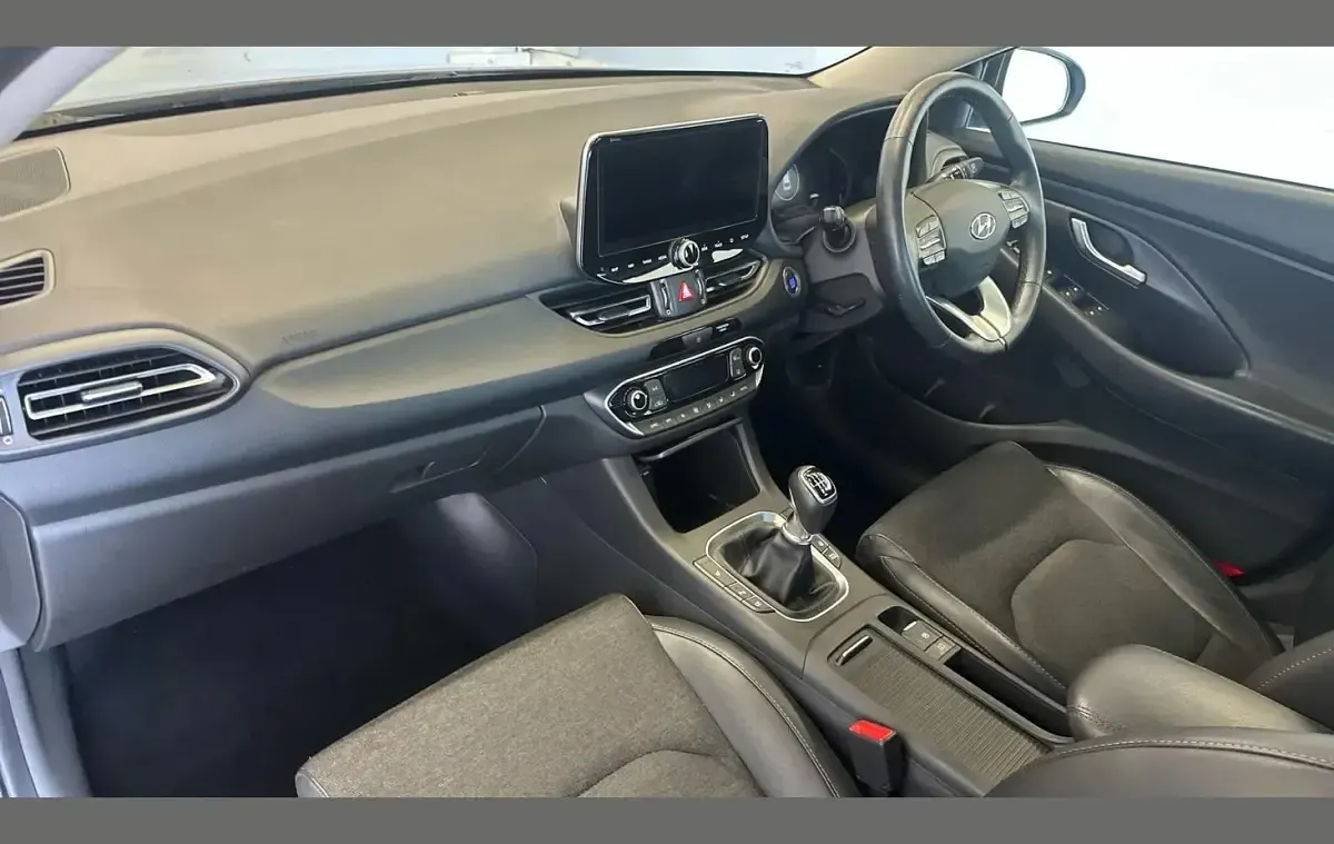 Used Hyundai i30 Premium 120 HP (88 kW) 2023 Grey Estate