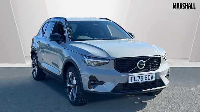 Used Volvo XC40 Plus 197 HP (144 kW) 2025 Grey SUV