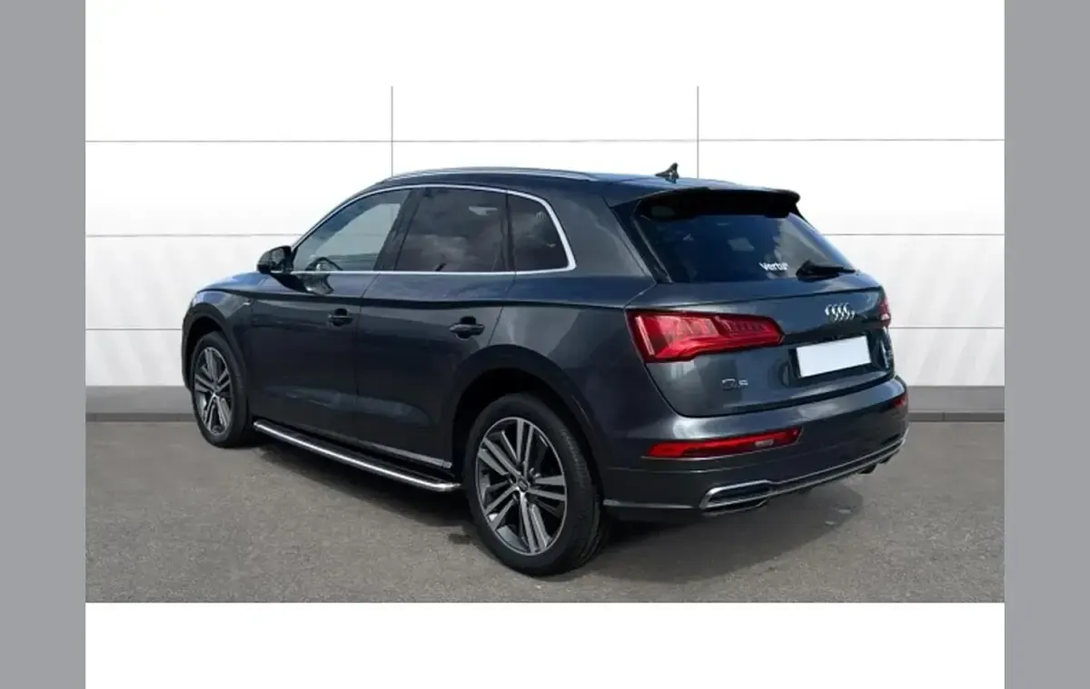Used Audi Q5 S-Line 190 HP (139 kW) 2018 Grey SUV