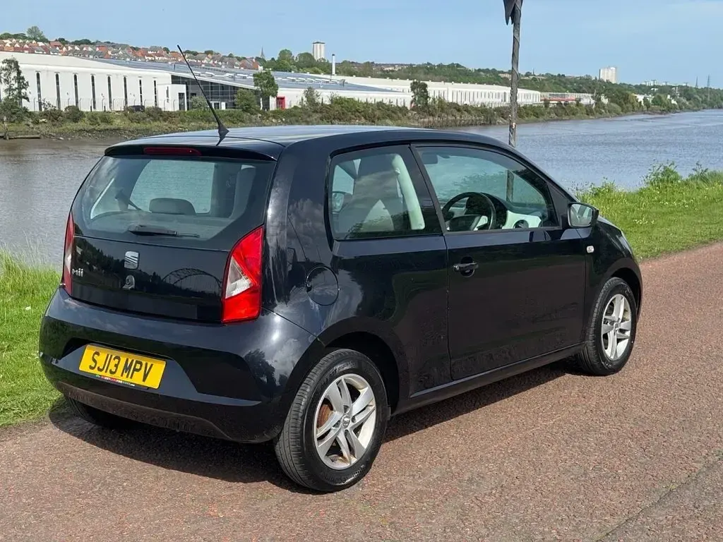 Used Seat Mii SE 75 HP (55 kW) 2013 Black Hatchback