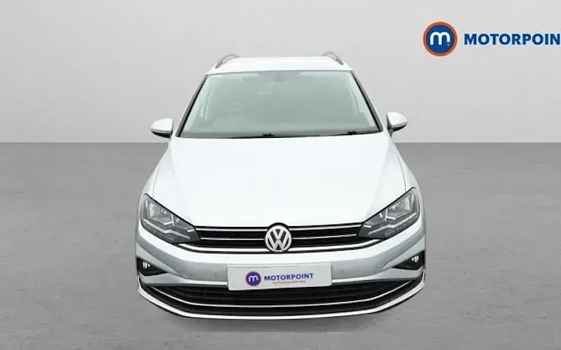 Used VW Golf VII Match 150 HP (110 kW) 2019 Silver Hatchback