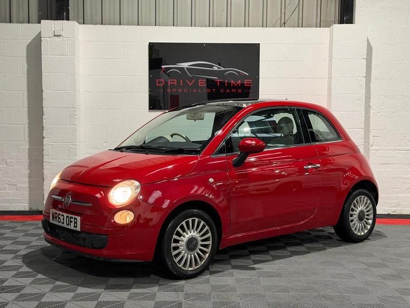 Used Fiat 500 Lounge 2013 Red Hatchback