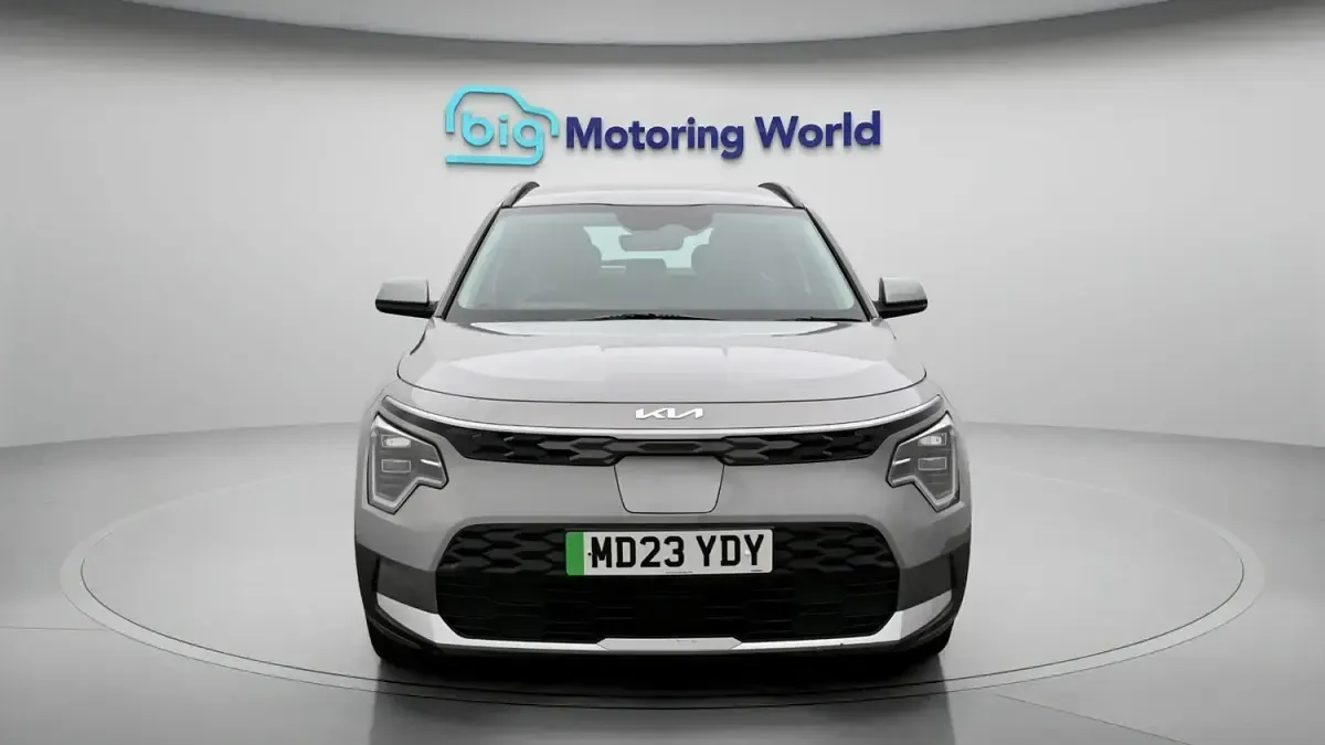 Used Kia Niro 150 kW (204 HP) 2023 Grey SUV